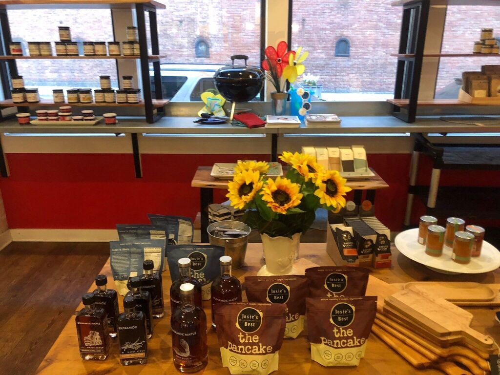 Dizzy Birds Rotisserie