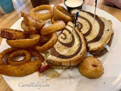 Copper Rail Bar And Grill