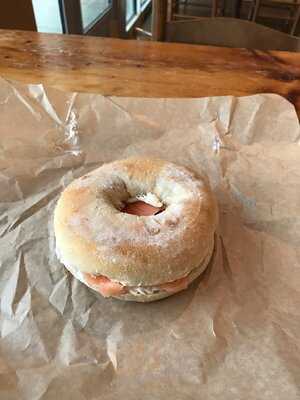 Meshuggah Bagels