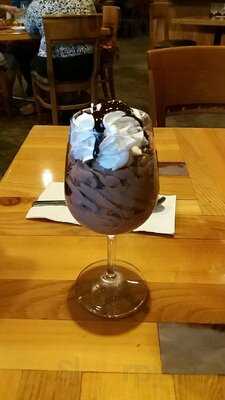 J. J. Hills Fresh Grill