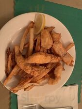 Wonderbar Restaurant