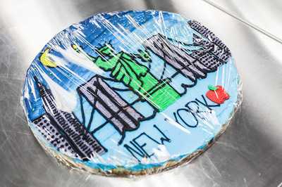 Eileen's Colossal Cookies