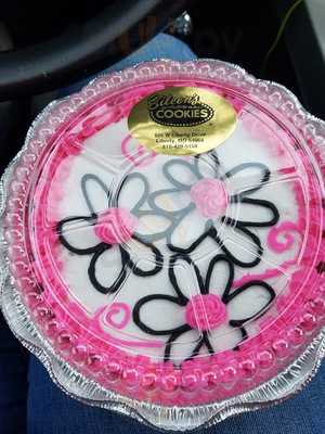 Eileen's Colossal Cookies