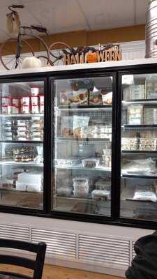 Calabrese Market And Deli