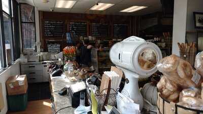 Calabrese Market And Deli