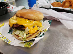 Quaker Steak & Lube