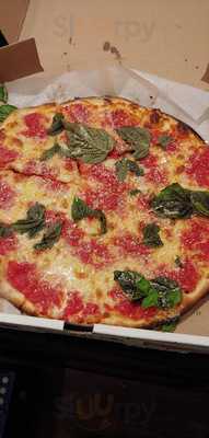 Round Pie Pizza Company