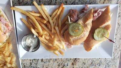 City Tavern Kitchen & Bar