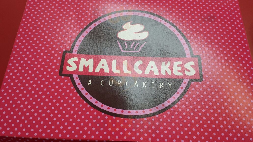 Smallcakes Cupcakery