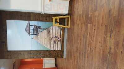 Tropical Smoothie Cafe