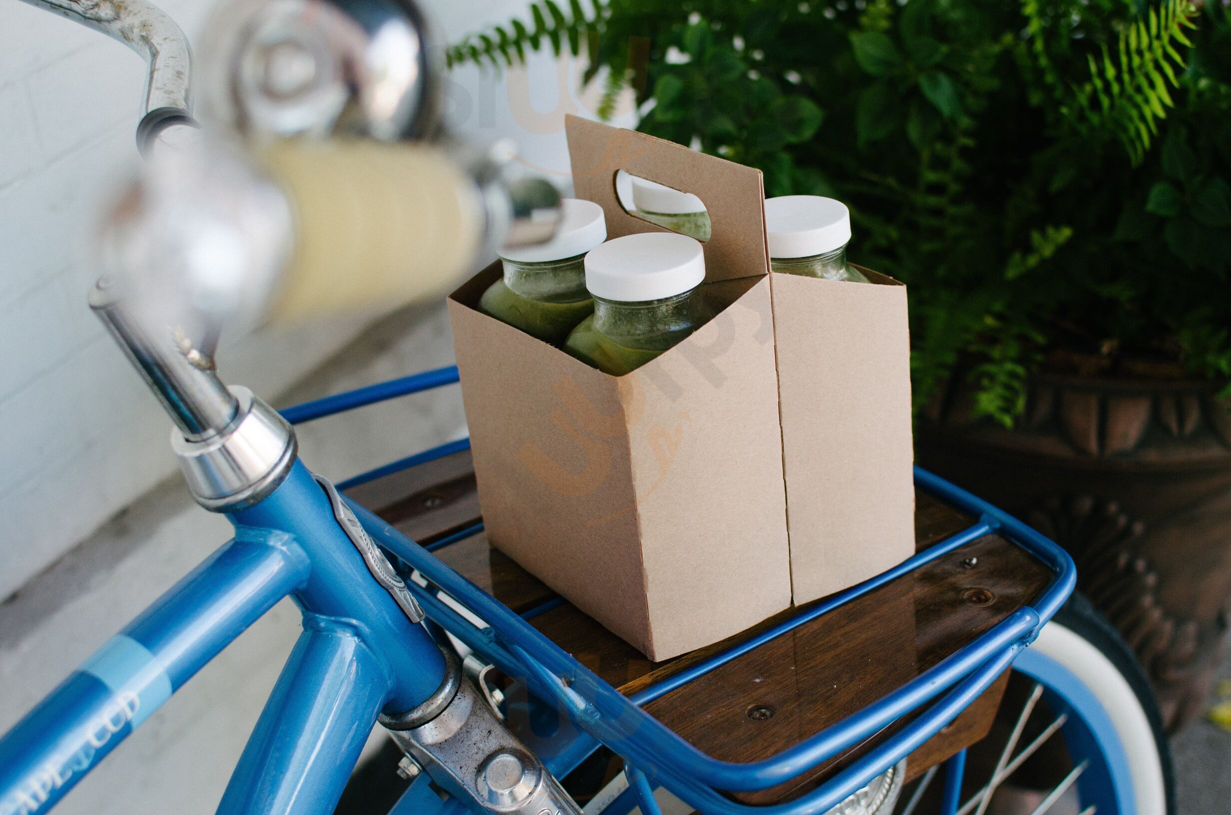 Reu Juicery & Organic Kitchen