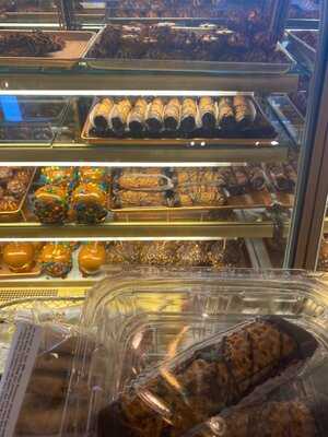 Shea Schat's Bakery