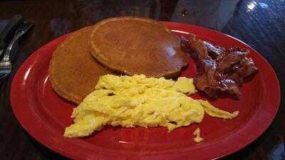 Jr's Hometown Grill And Pub