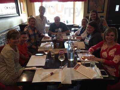 Cozy Grape Wine Bar And Bistro