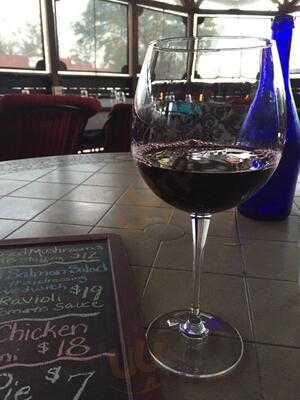 Cozy Grape Wine Bar And Bistro