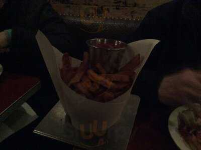 Red Dot Bar & Restaurant