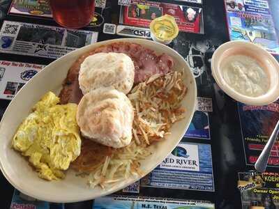 Road House Family Diner