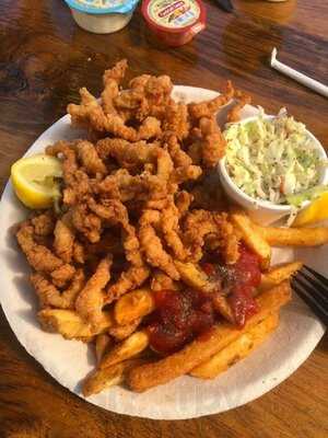 Flo's Clam Shack