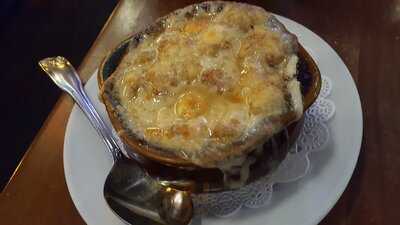 Rendez Vous Cafe Bistro