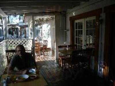 Photo 4