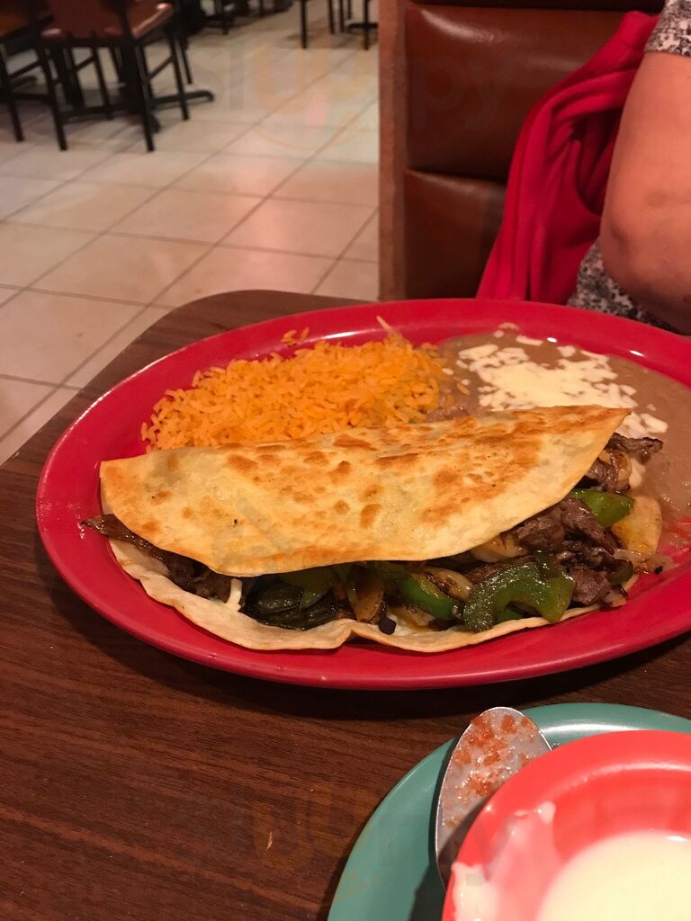 Reyes Mexican Grill And Bar