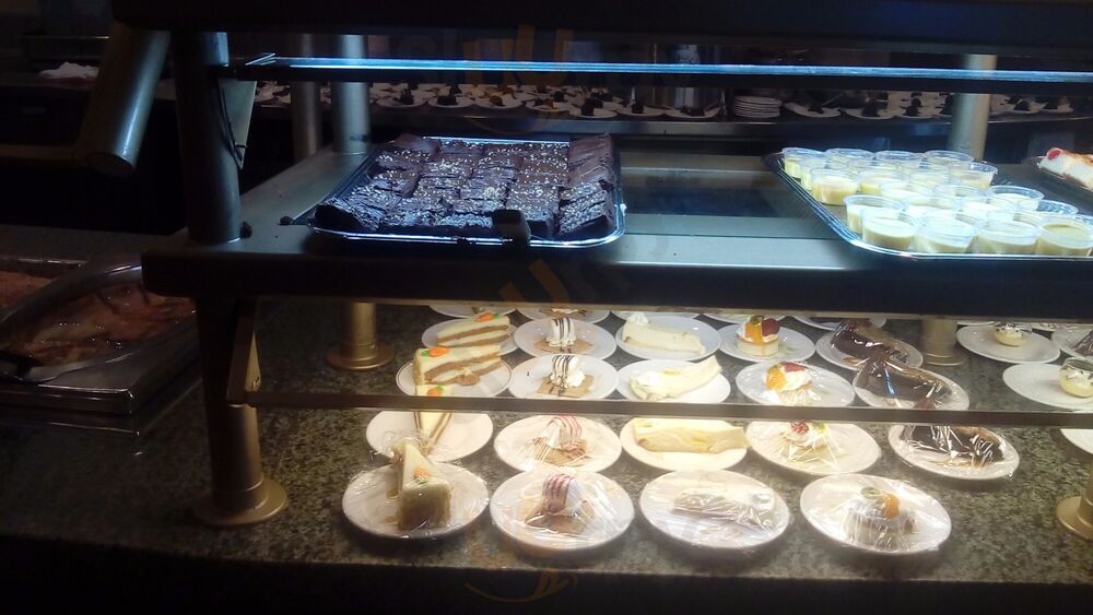 Windows On The River Buffet