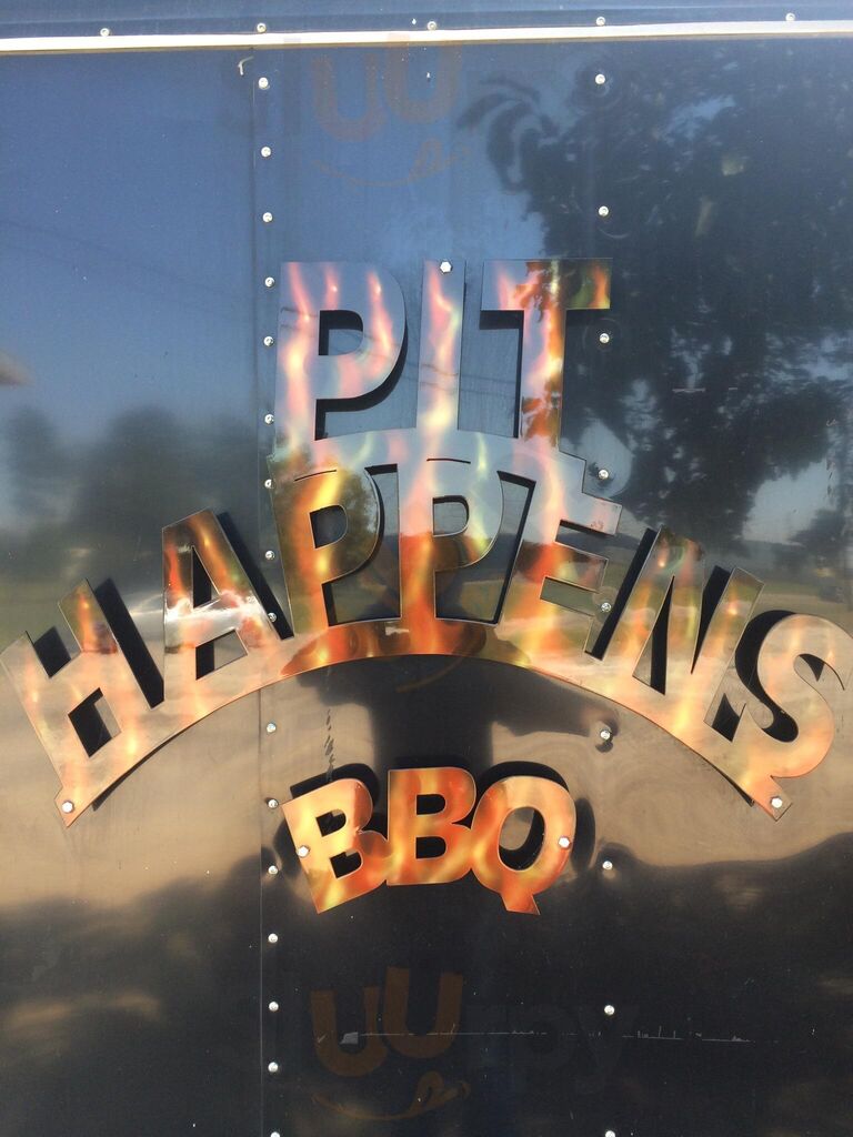 Pit Happens Bbq
