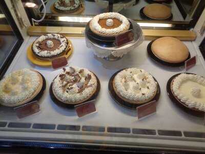 Coco's Restaurant & Bakery