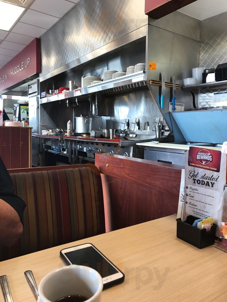 Huddle House