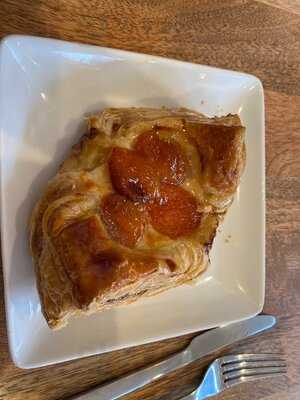 Lavender Bakery & Cafe