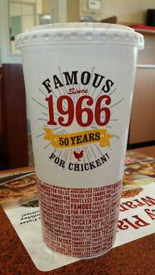 Lee's Famous Recipe Chicken