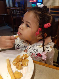 Dylan's Sports Bar & Grill