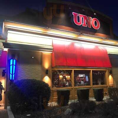 Uno Pizzeria & Grill