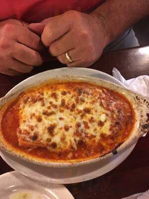 Italian Garden Dining