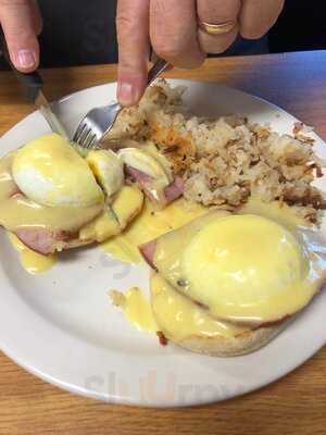 Bobbie Sue's Restaurant