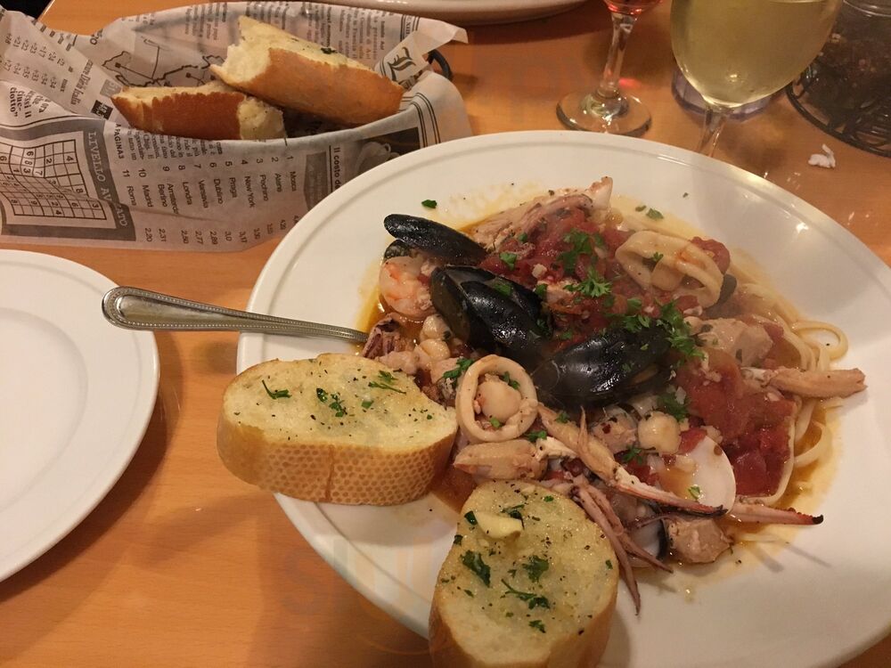 La Tavola Italian Restaurant & Pizza