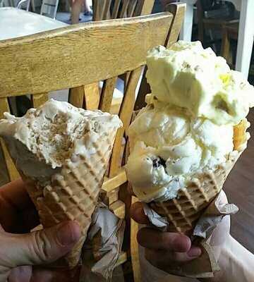 West's Hayward Dairy