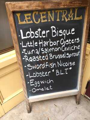 Le Central