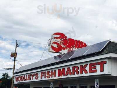 Woolley's Seafood House