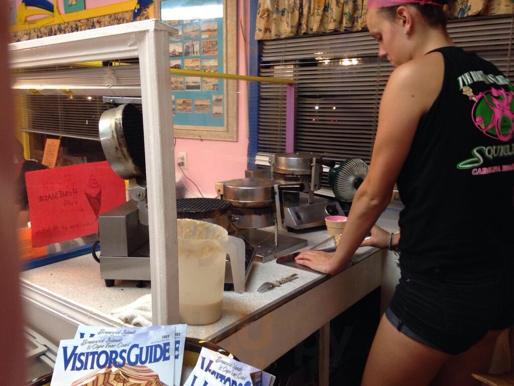 Squigley's Ice Cream & Treats