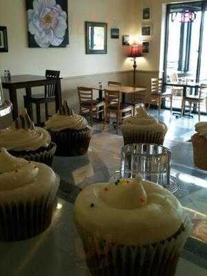 Smokey Point Bakery Cafe