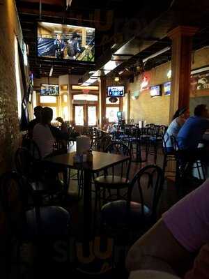Centerfield Sports Bar & Grill