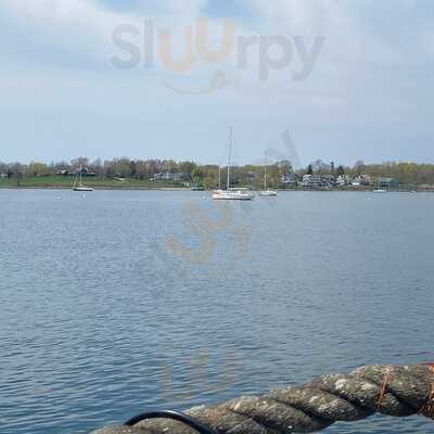 Thames Waterside Bar & Grill