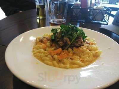 Meridians Restaurant