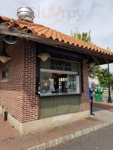 Costas Snack Bar