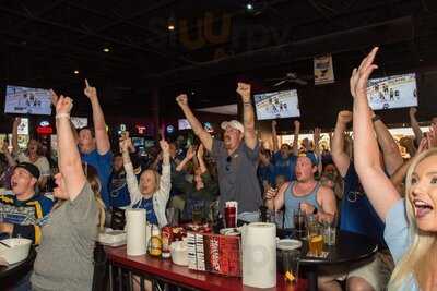 Hotshots Sports Bar & Grill - Wentzville, Mo