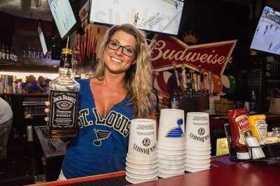 Hotshots Sports Bar & Grill - Wentzville, Mo