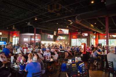 Hotshots Sports Bar & Grill - Wentzville, Mo