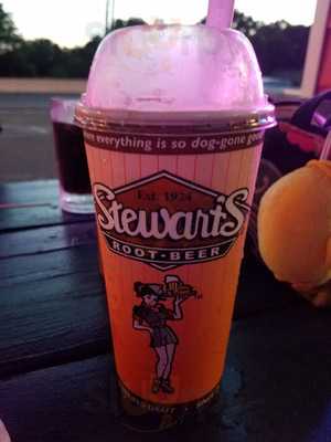 Stewart's Root Beer