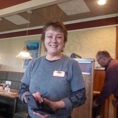 Shari's Cafe And Pies